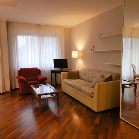 Trilocale Ferruccio Apartment